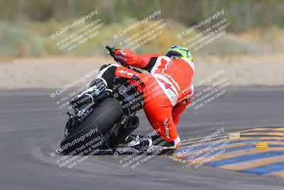 media/Sep-25-2023-Moto Forza (Mon) [[81ffa65e0a]]/B-C Group/Session 4 (Turn 2 Backside)/